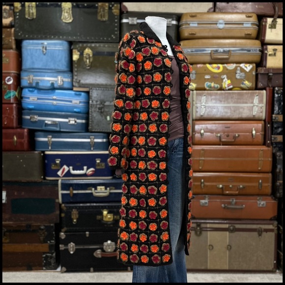 90s Moschino Flower Sweater Coat - Picture 10 of 16